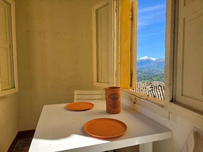 Casa indipendente in vendita a Monte San Martino