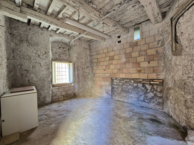 Casa indipendente in vendita a Monte San Martino