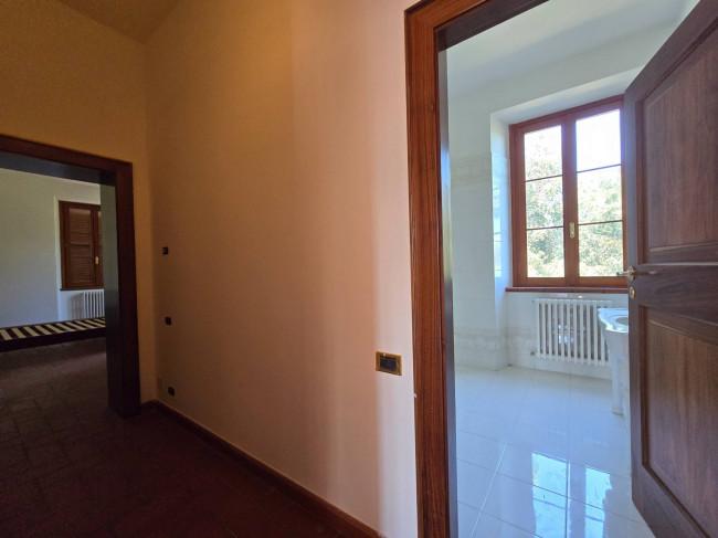 Casale in vendita a Fermo