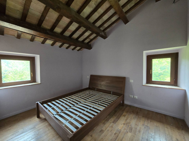 Casale in vendita a Fermo