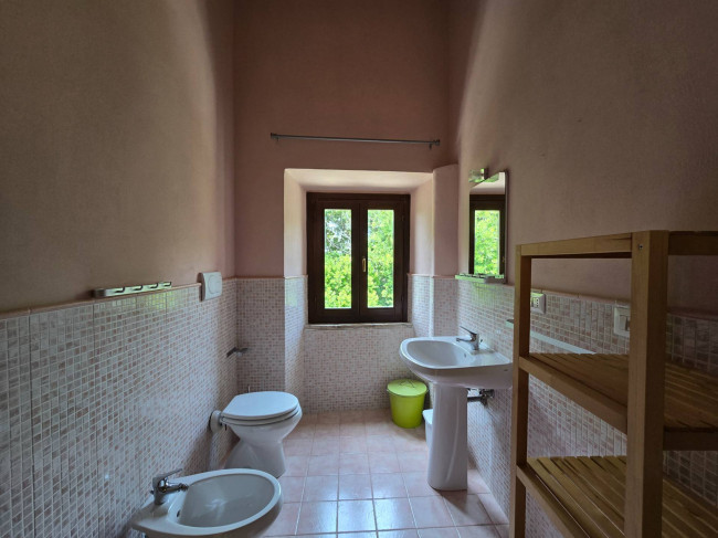 Casale in vendita a Fermo