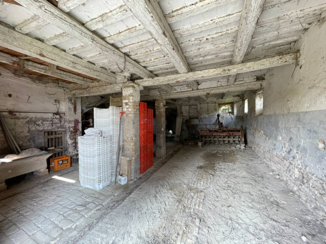 Rustico in vendita a Fermo