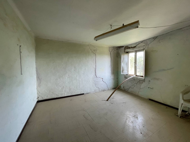 Rustico in vendita a Fermo