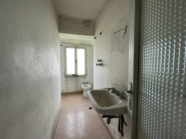 Rustico in vendita a Fermo