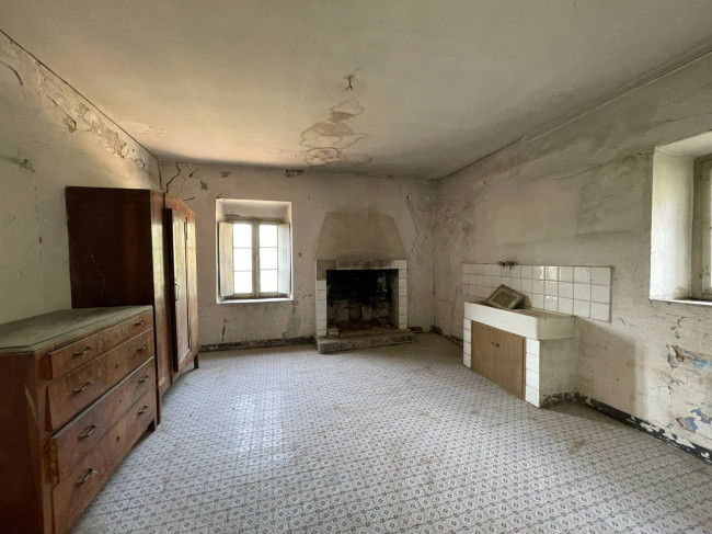 Rustico in vendita a Fermo