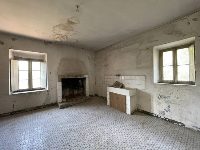 Rustico in vendita a Fermo