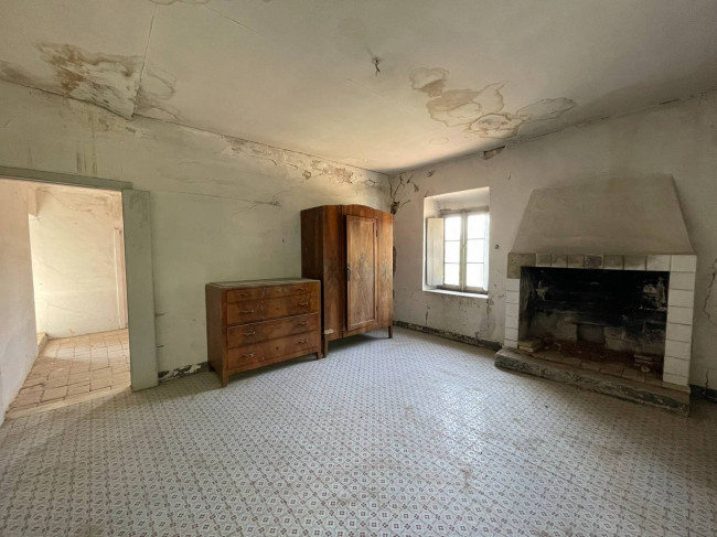 Rustico in vendita a Fermo