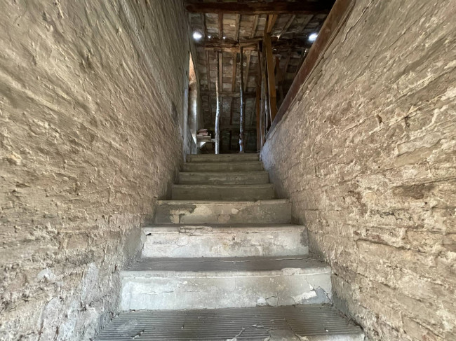 Rustico in vendita a Fermo