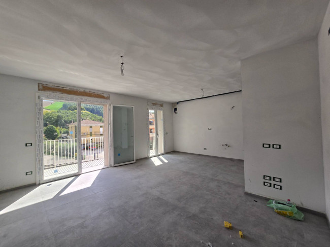  for sale in Ponzano di Fermo