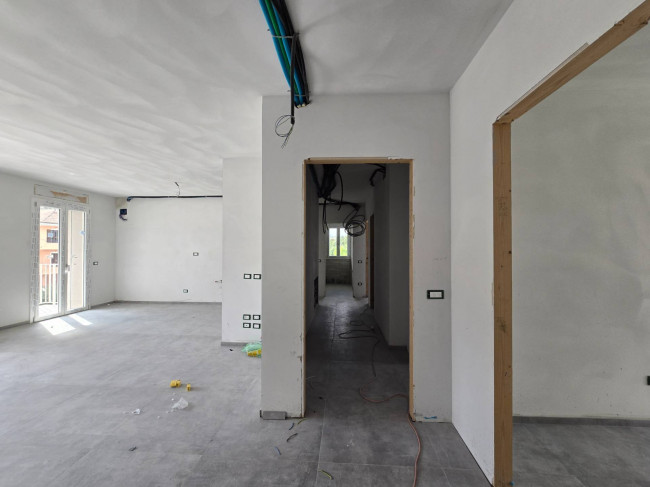  for sale in Ponzano di Fermo