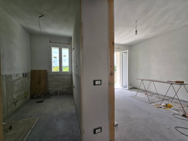  for sale in Ponzano di Fermo