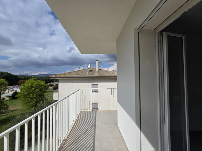  for sale in Ponzano di Fermo