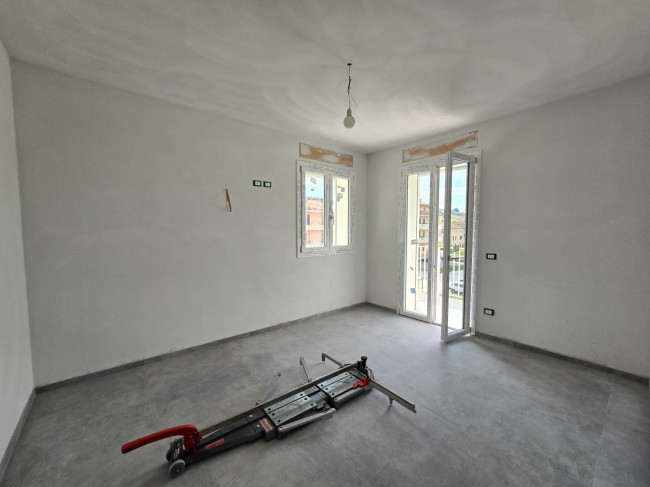  for sale in Ponzano di Fermo