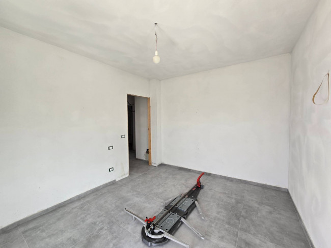  for sale in Ponzano di Fermo