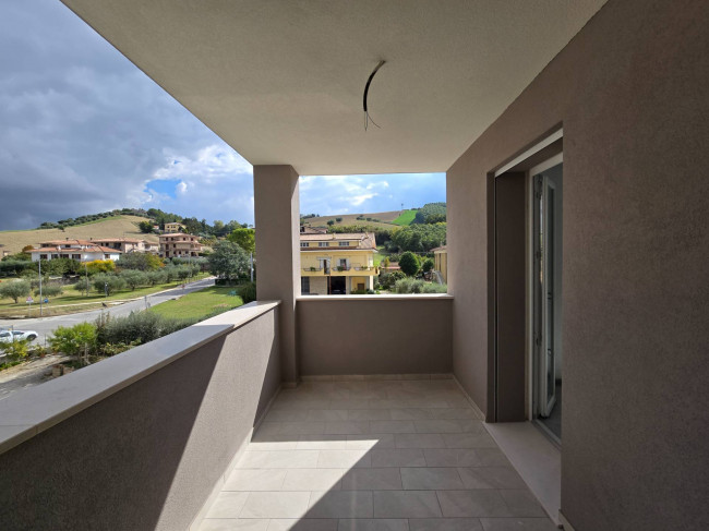  for sale in Ponzano di Fermo