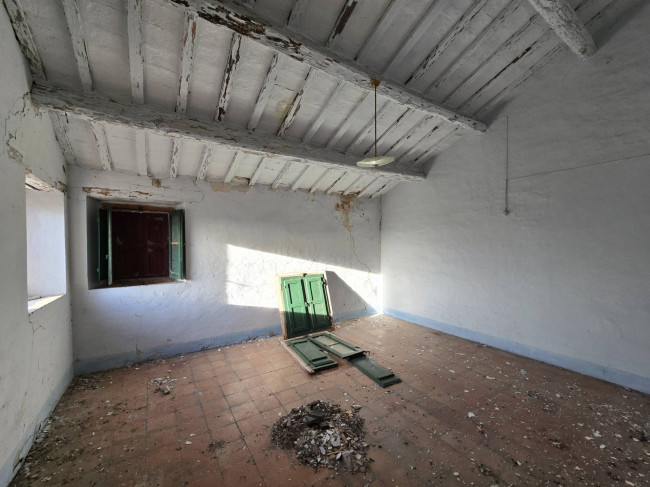 Rustico in vendita a Montelupone