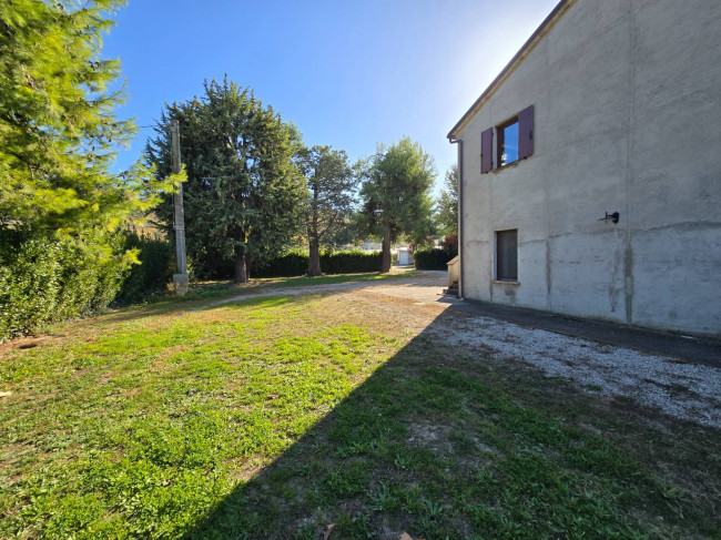 Casa singola in vendita a Montefiore dell'Aso