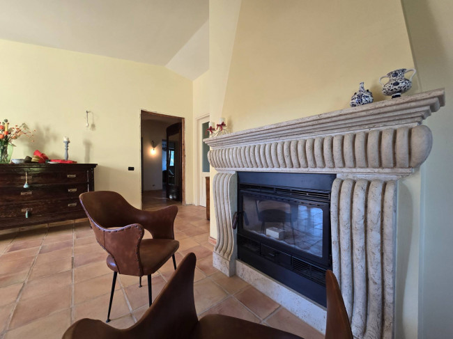 Casa singola in vendita a Montefiore dell'Aso