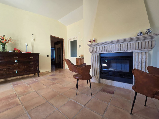 Casa singola in vendita a Montefiore dell'Aso