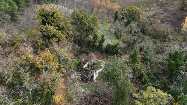 Rustic for sale in Ponzano di Fermo