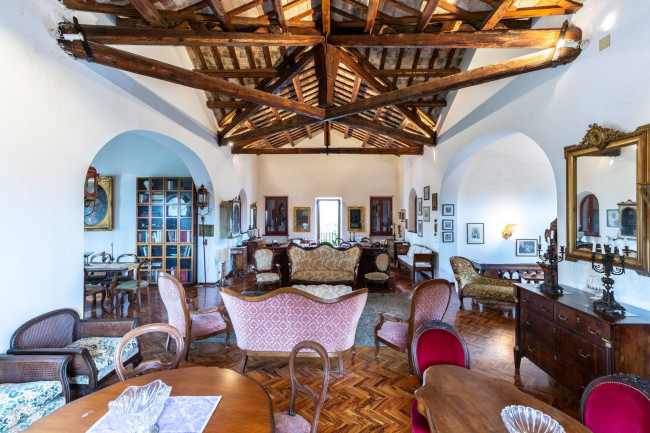 Villa in vendita a Jesi