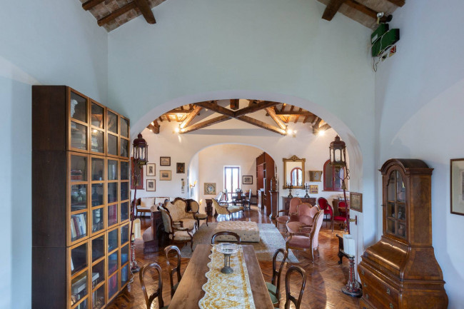 Villa in vendita a Jesi