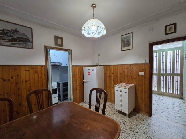Casa indipendente in vendita a Castignano