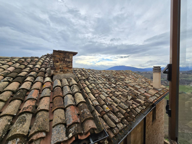 Casa indipendente in vendita a Castignano