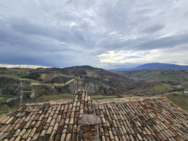 Casa indipendente in vendita a Castignano