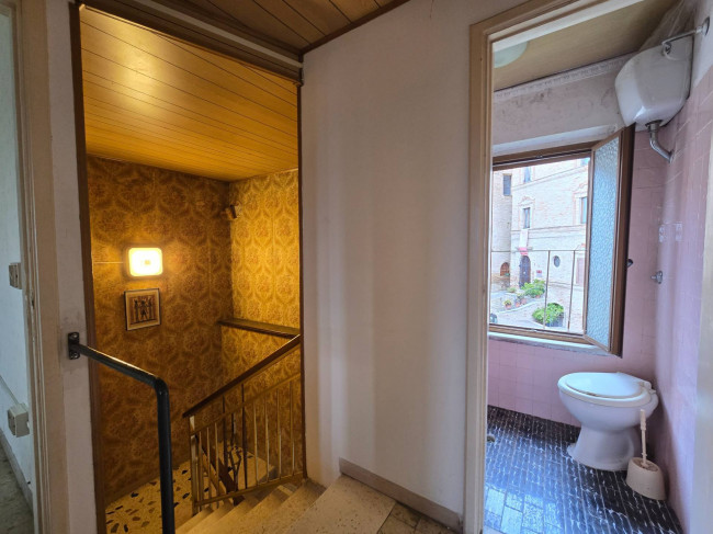 Casa indipendente in vendita a Castignano