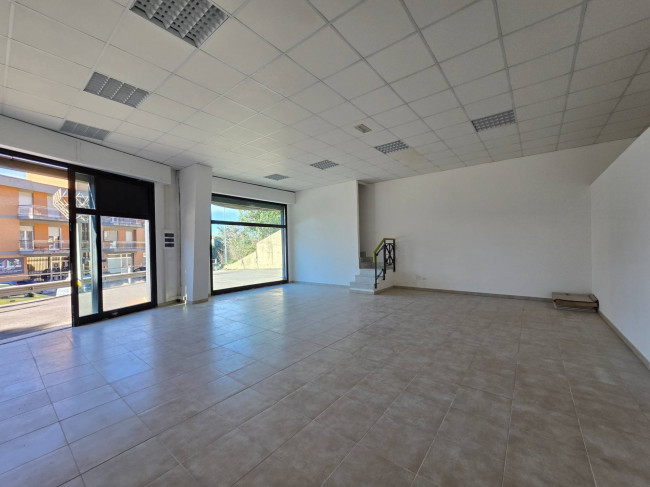 Studio/Ufficio in vendita a Fermo
