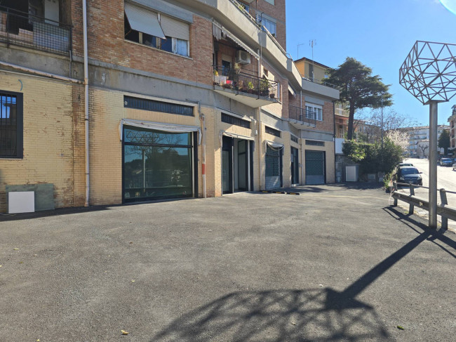 Studio/Ufficio in vendita a Fermo