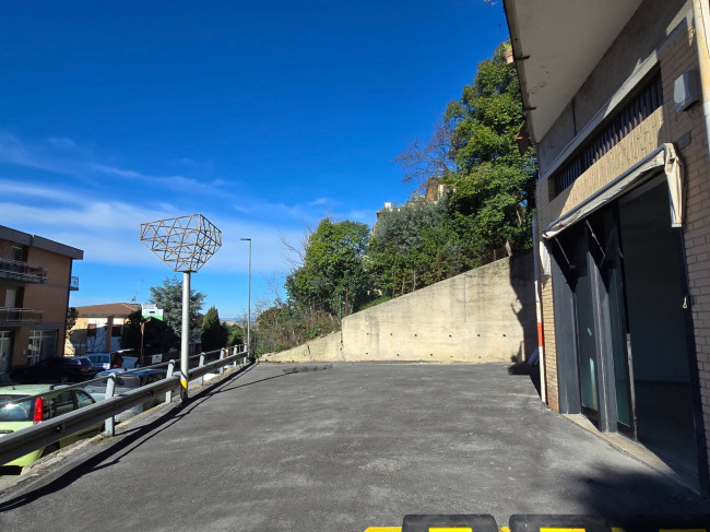 Studio/Ufficio in vendita a Fermo