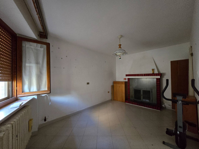 Semi-detached house for sale in Lapedona