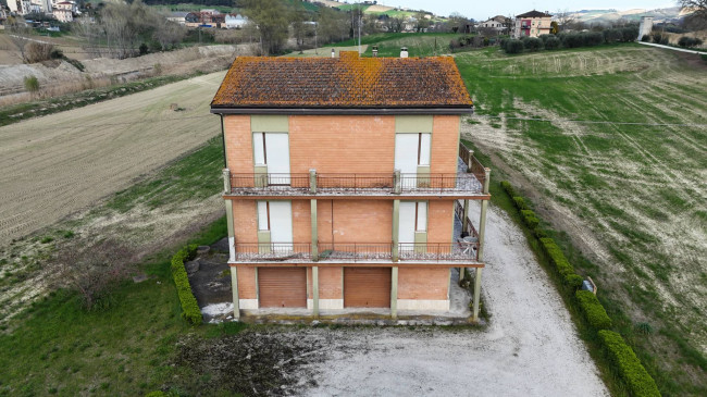 Casa singola in vendita a Fermo