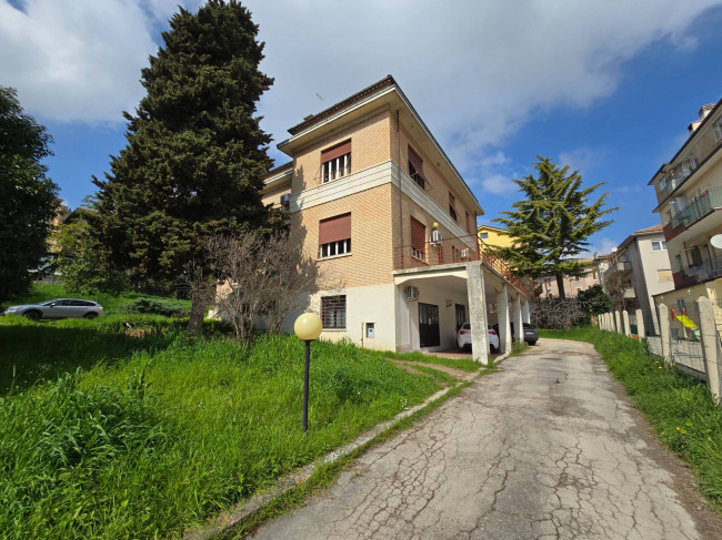 Villa in vendita a Fermo