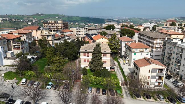 Villa in vendita a Fermo