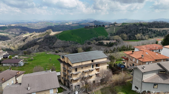 Edificio in vendita a Montelparo