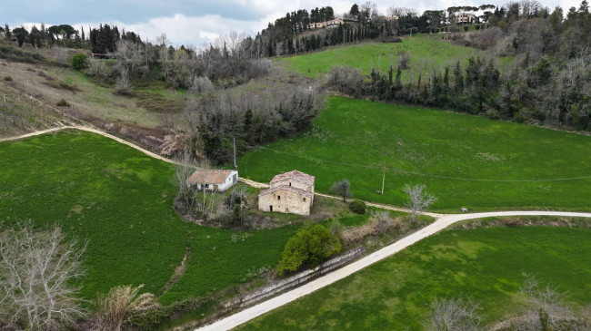 Rustic for sale in Montelparo