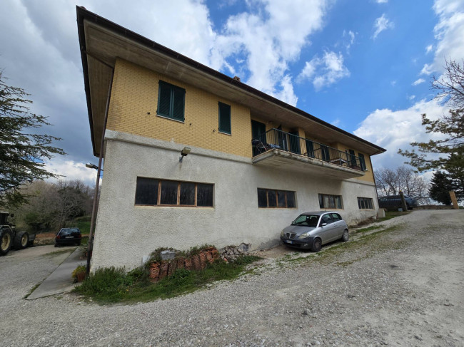 Single House for sale in Montelparo