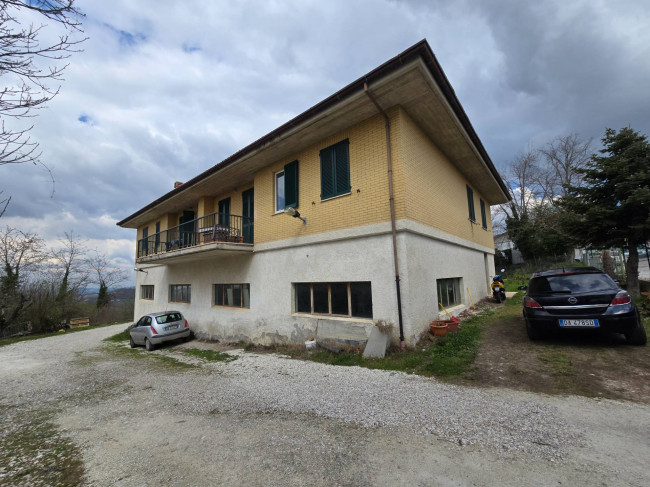 Single House for sale in Montelparo