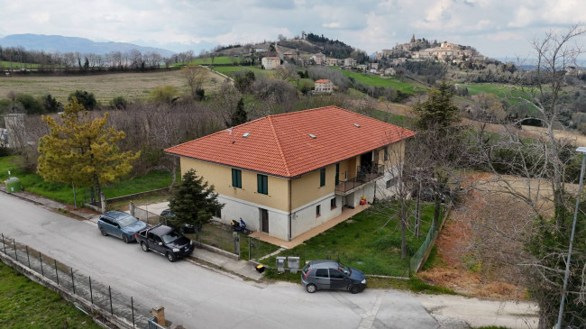 Single House for sale in Montelparo