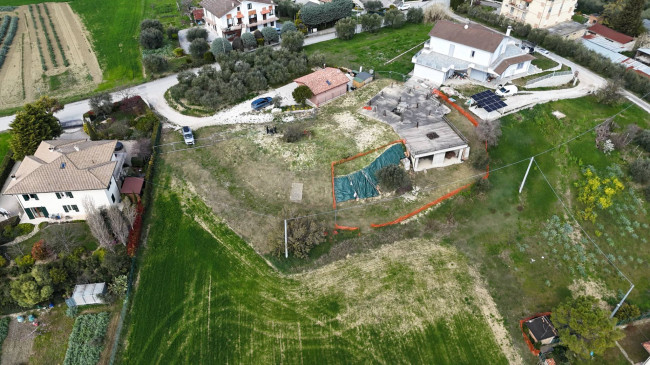 Villa for sale in Fermo