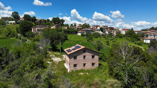 Casale in vendita a Montappone