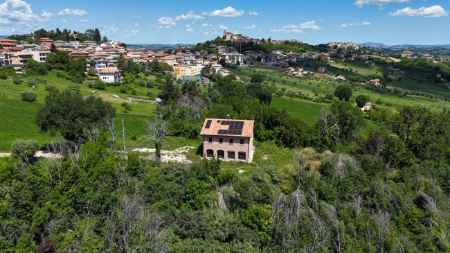 Casale in vendita a Montappone