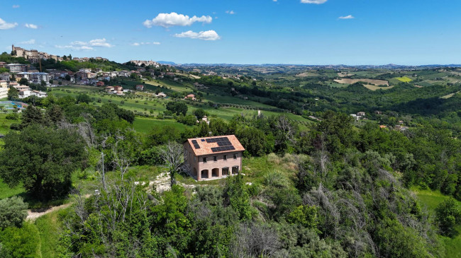Casale in vendita a Montappone