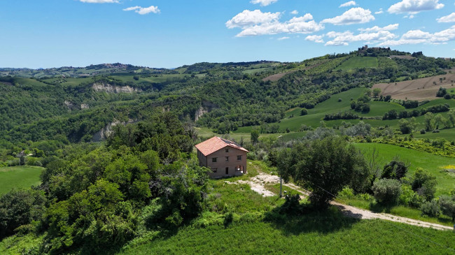 Casale in vendita a Montappone