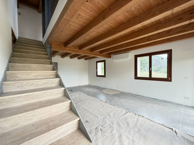 Casale in vendita a Montappone