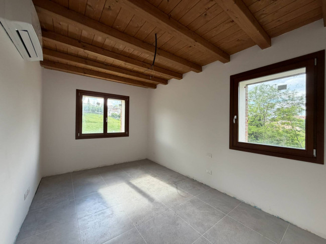 Casale in vendita a Montappone