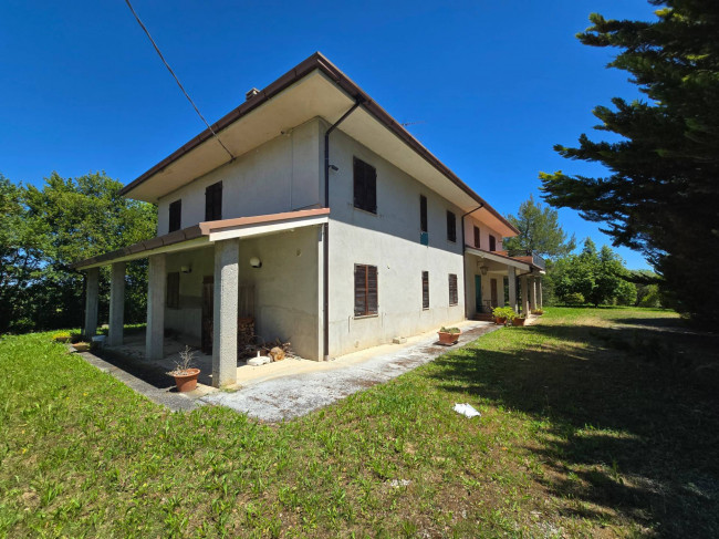 Villa in vendita a Ponzano di Fermo